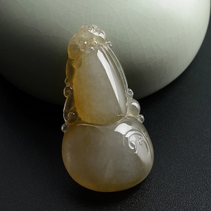 糯种黄翡葫芦吊坠