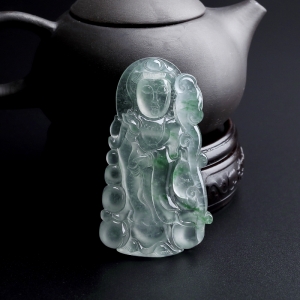 冰种飘花翡翠观音吊坠
