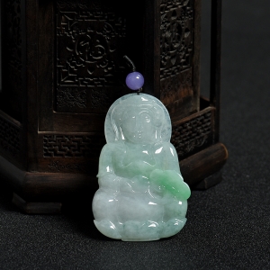糯种飘绿翡翠观音吊坠