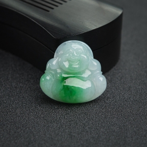 糯种飘翠翡翠佛吊坠