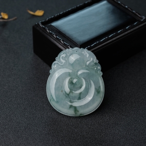 糯种飘花翡翠福贝吊坠