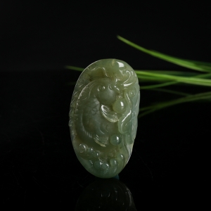 糯种黄翡年年有余吊坠