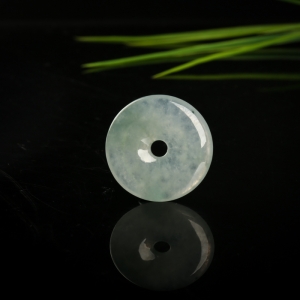 糯冰种飘花翡翠平安扣吊坠