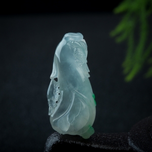 冰种飘翠翡翠富甲天下吊坠