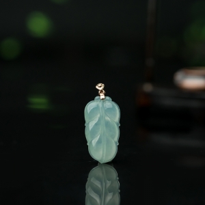18K糯冰种晴水翡翠金枝玉叶吊坠