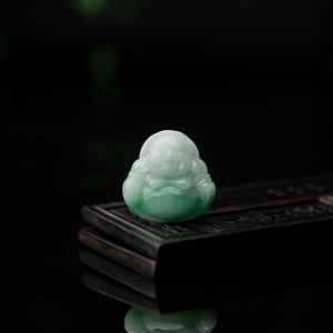 糯种飘翠翡翠弥勒佛吊坠