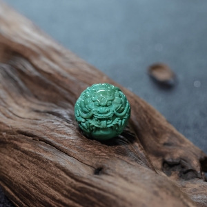 高瓷铁线绿色绿松石龙珠