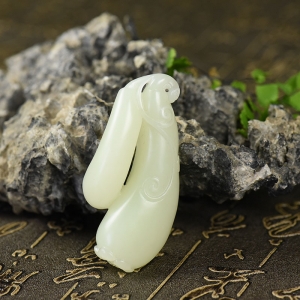 山料和田白玉瓜瓞绵绵吊坠