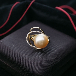 18K海水金色珍珠戒指