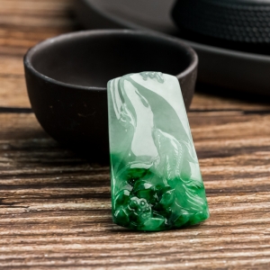 糯冰种飘翠翡翠连年有余吊坠