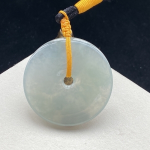 冰种翡翠平安扣吊坠
