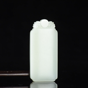 籽料和田白玉无事牌吊坠