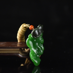 山料和田碧玉时来运转吊坠