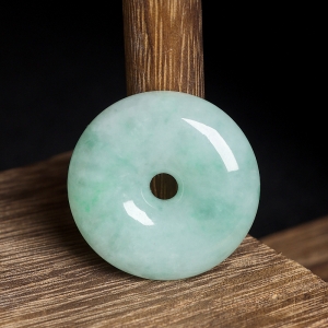 糯种飘翠翡翠平安扣吊坠