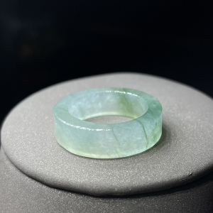 冰种飘花翡翠指环