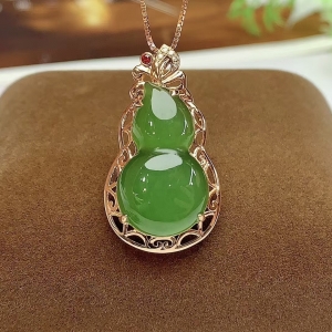 18K和田碧玉葫芦吊坠