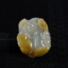 豆种天然俏色翡翠貔貅吊坠-红掌柜