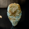 天然糯种俏色翡翠仿古八卦乾坤兽头吊坠-红掌柜