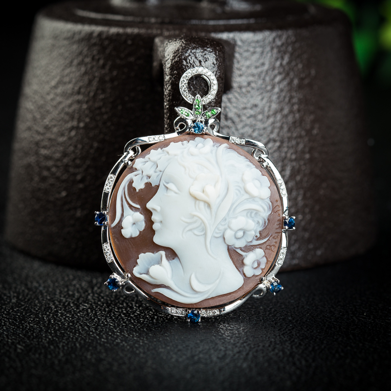 天然贝雕仙女吊坠-红掌柜