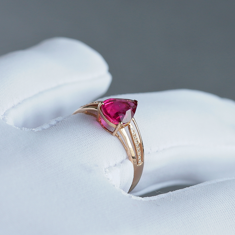 巴西碧玺-红掌柜