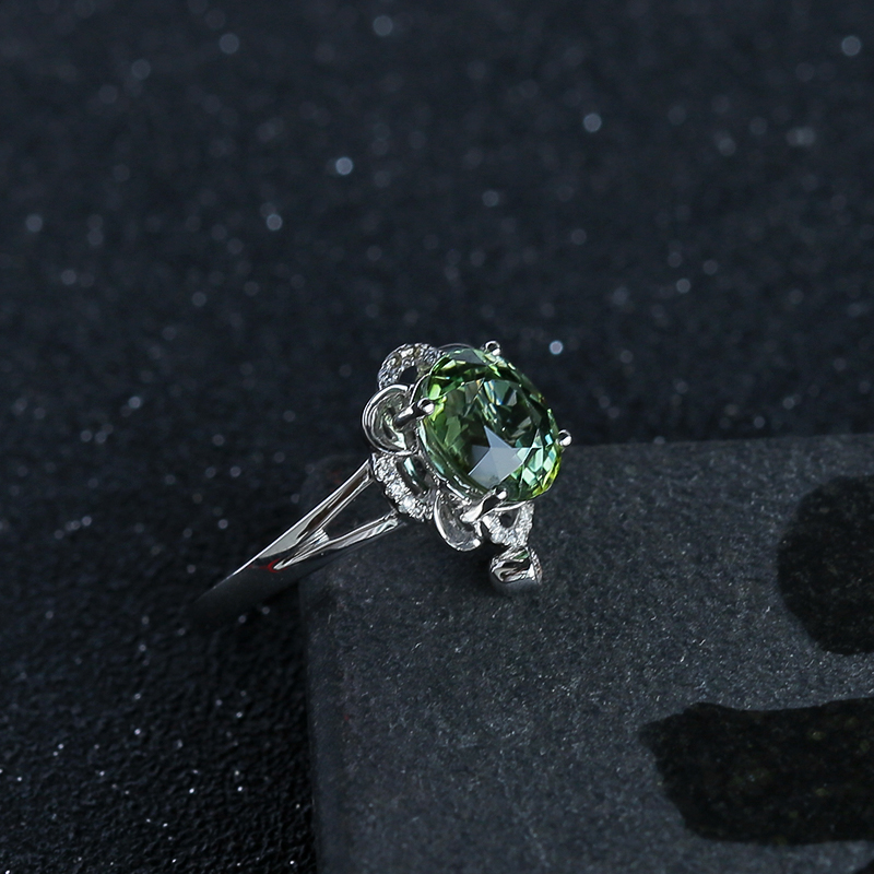 天然18K白金镶钻绿碧玺戒指 - 红掌柜