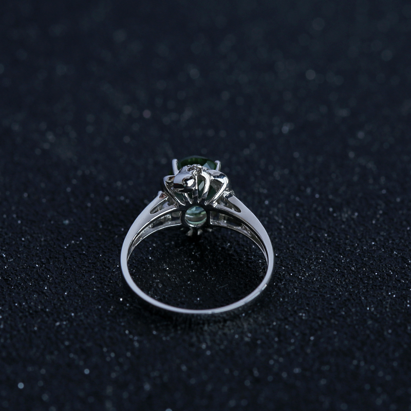 18K白金镶钻绿碧玺戒指 - 红掌柜