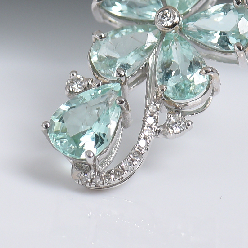 18K金镶钻碧玺刻面吊坠-红掌柜