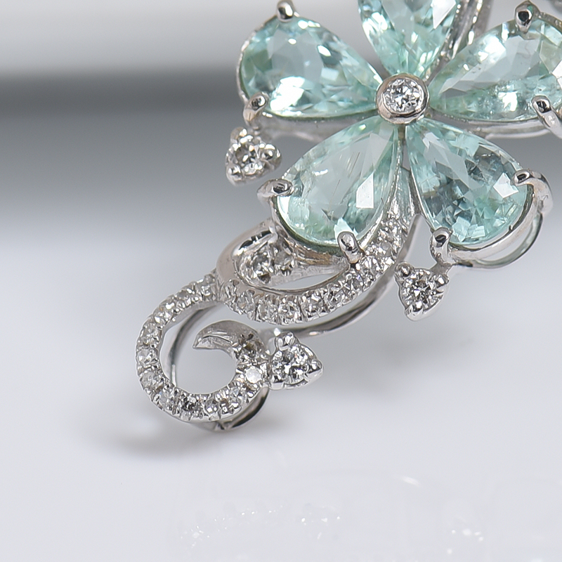 18K金镶钻蓝色碧玺吊坠-红掌柜