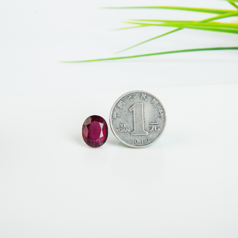 巴西卢比莱色碧玺刻面-红掌柜