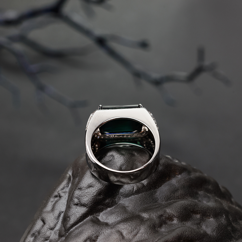 18K金镶钻碧玺戒指-红掌柜