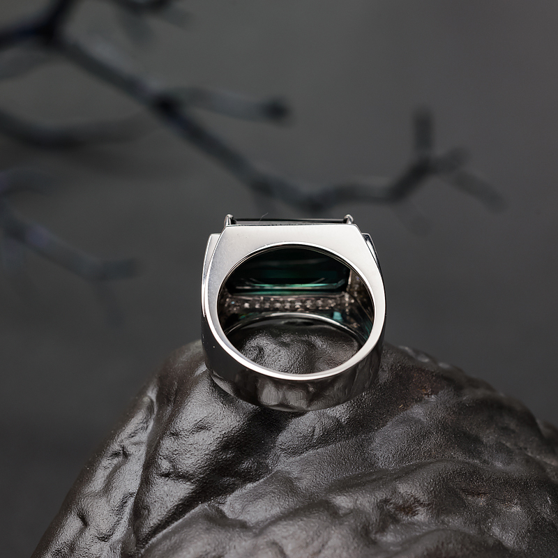 18K金镶钻碧玺戒指-红掌柜