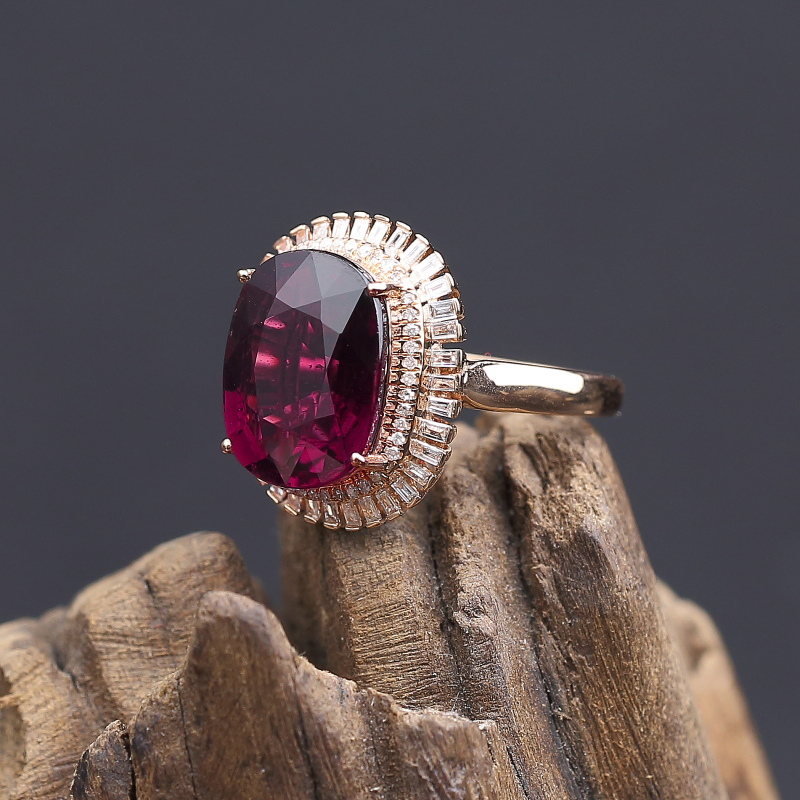 18K金镶钻天然红色碧玺戒指-红掌柜