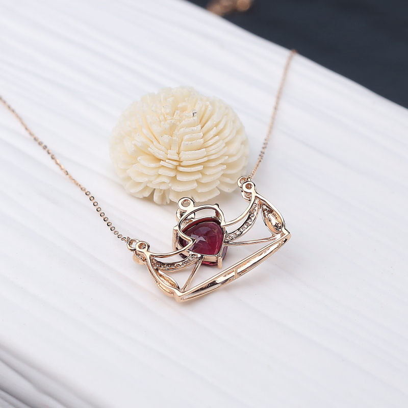 18K金镶钻玫红碧玺锁骨链-红掌柜