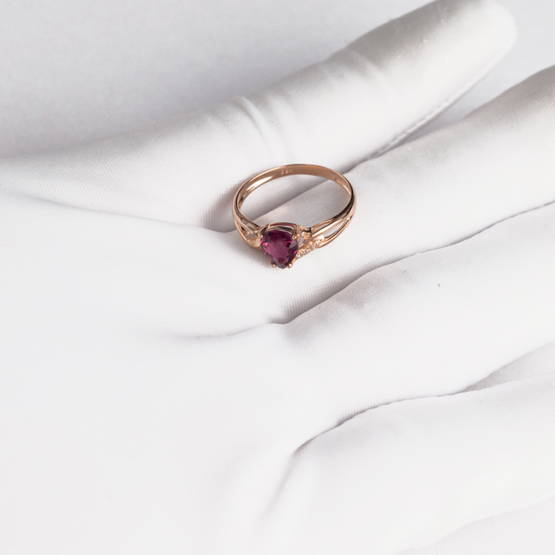 红碧玺戒面-红掌柜珠宝