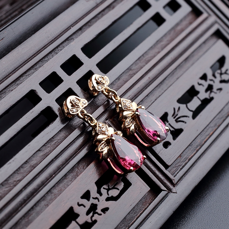 天然巴西碧玺耳钉 - 红掌柜