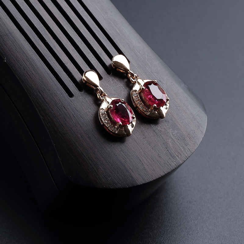 K金镶钻天然巴西碧玺耳钉 - 红掌柜