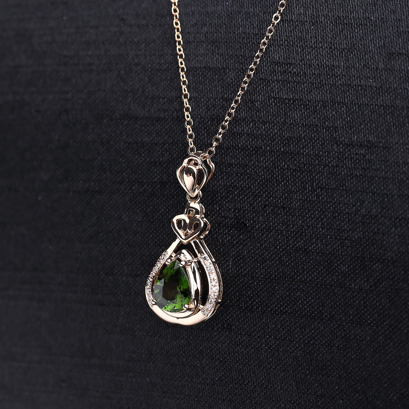 18K金镶钻天然碧玺吊坠-红掌柜