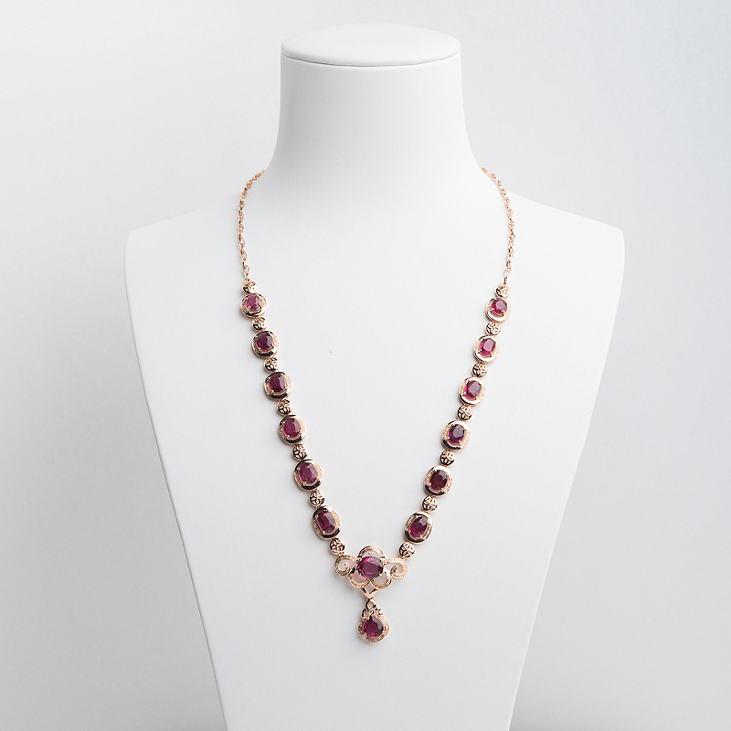 18K金镶钻粉色碧玺项链-红掌柜