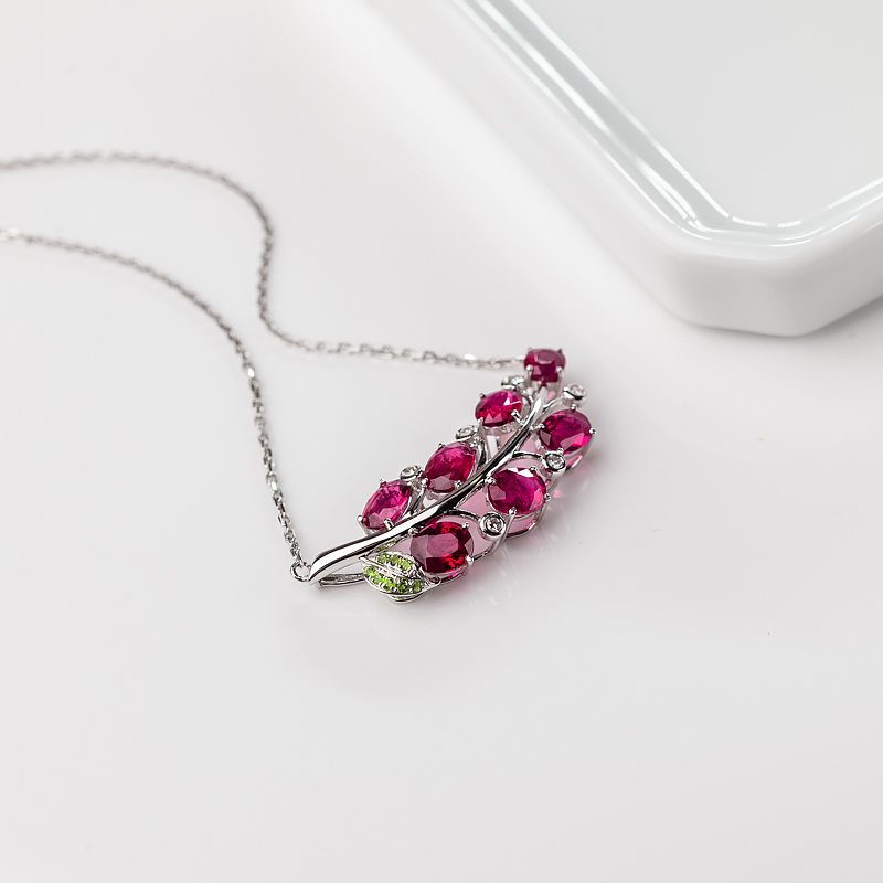 18K金镶钻巴西天然碧玺项链-红掌柜