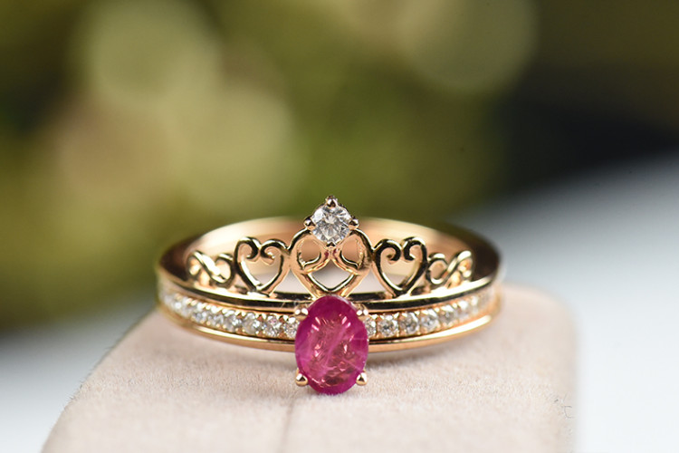 红宝石戒指，红宝石戒指款式，红宝石戒指款式有哪些