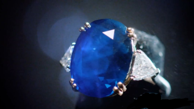 克什米尔蓝宝石为何这么出名，克什米尔蓝宝石长什么样