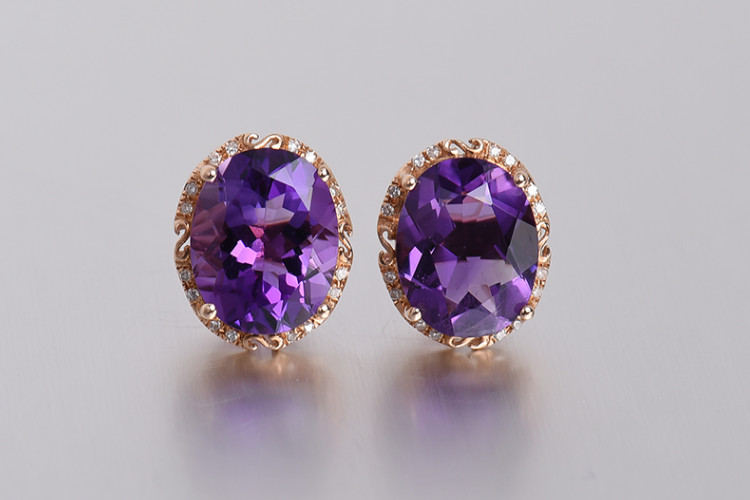 紫水晶小饰品，紫水晶小饰品的作用与功效