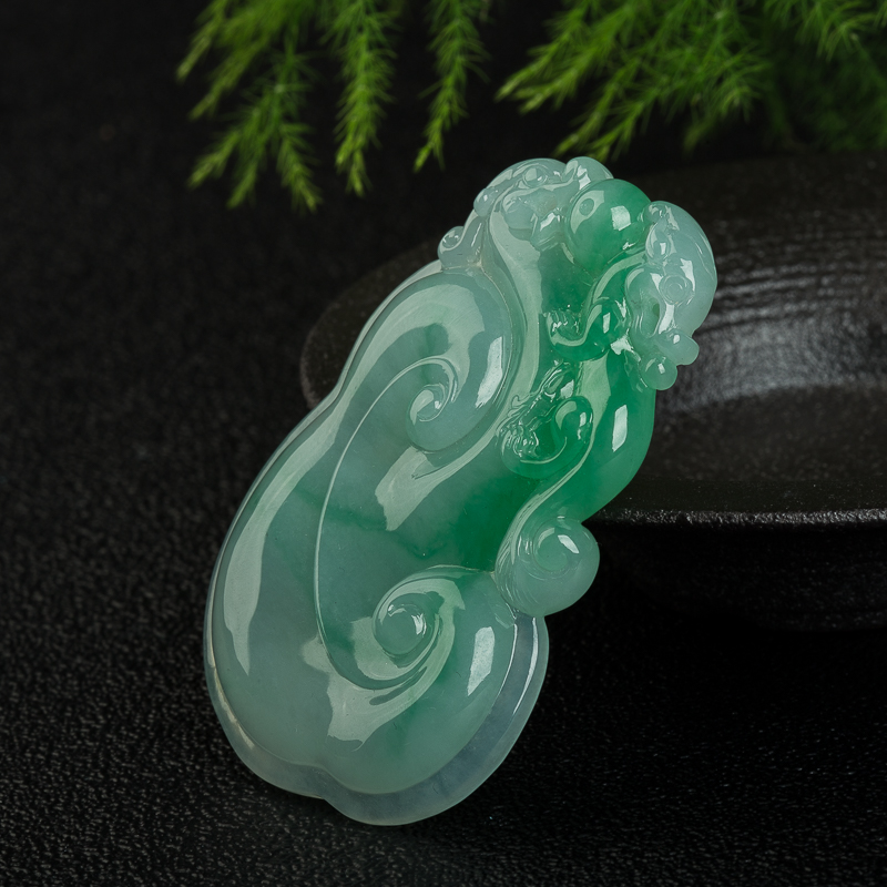 天然缅甸糯种翠绿翡翠吊坠-红掌柜