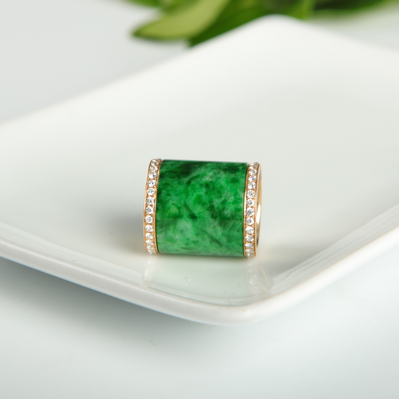 缅甸天然豆种飘翠翡翠路路通吊坠-红掌柜