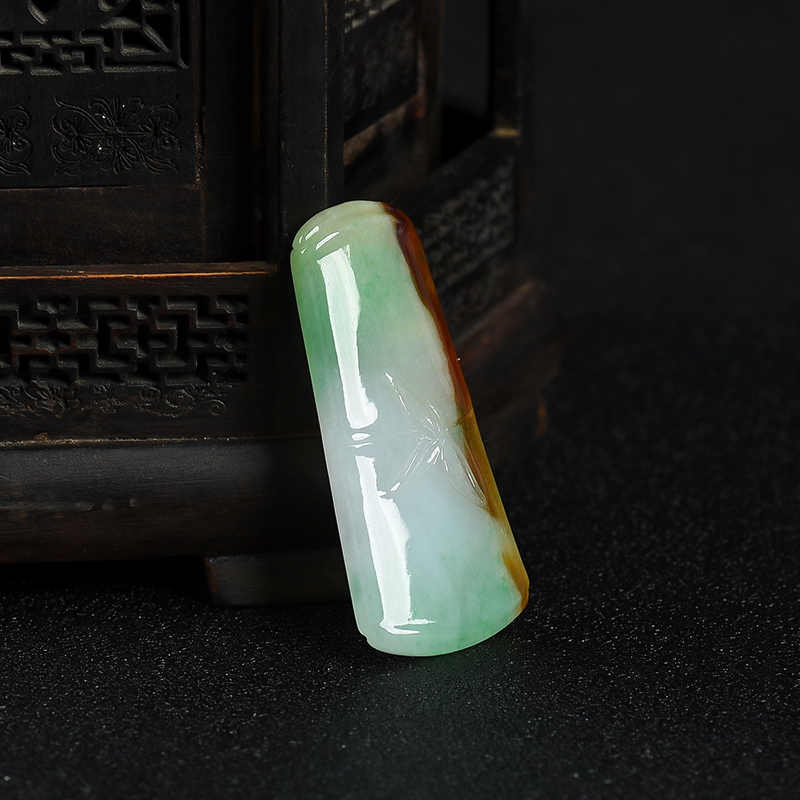 天然糯种翡翠节节高升吊坠-红掌柜