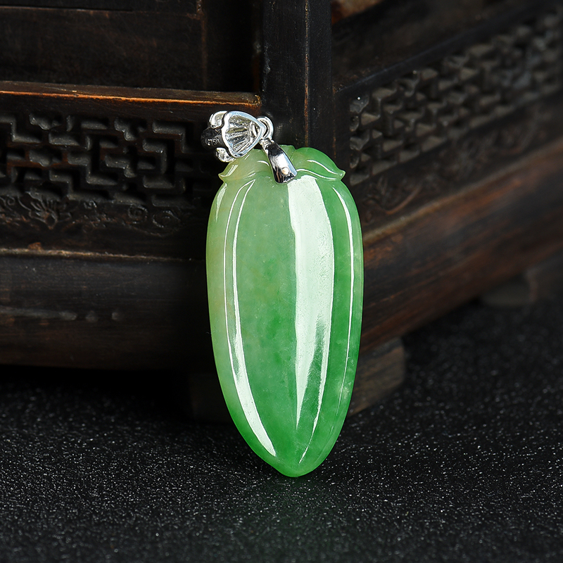 缅甸天然翠绿翡翠福瓜吊坠-红掌柜