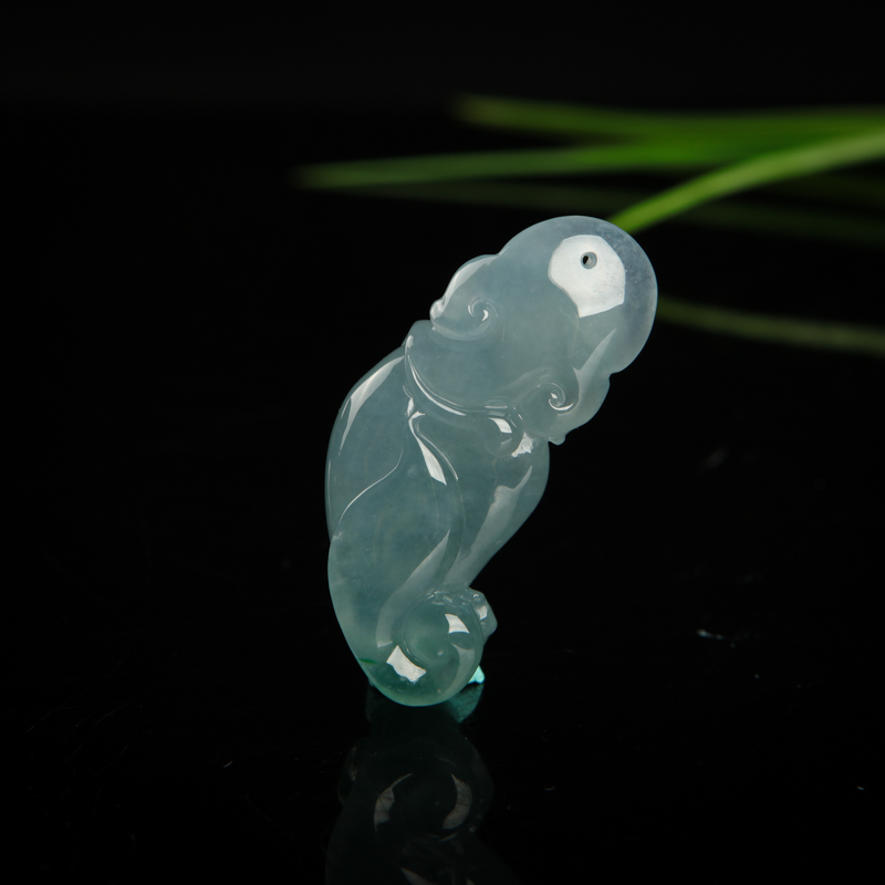 糯种飘花翡翠吊坠-红掌柜