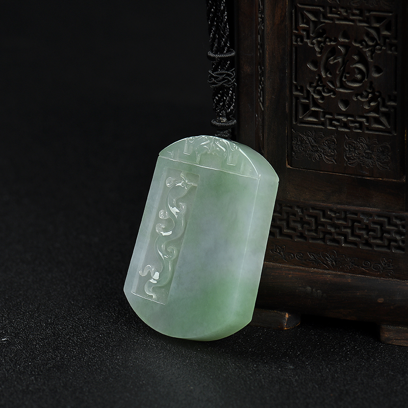 糯种翡翠仿古龙凤牌-红掌柜