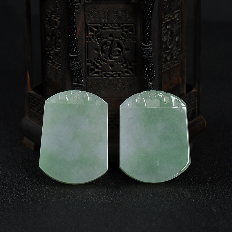 翡翠仿古龙凤牌-红掌柜