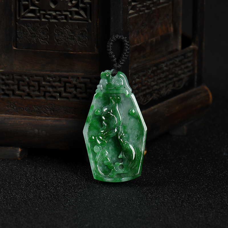 豆种飘翠翡翠年年有余吊坠-红掌柜